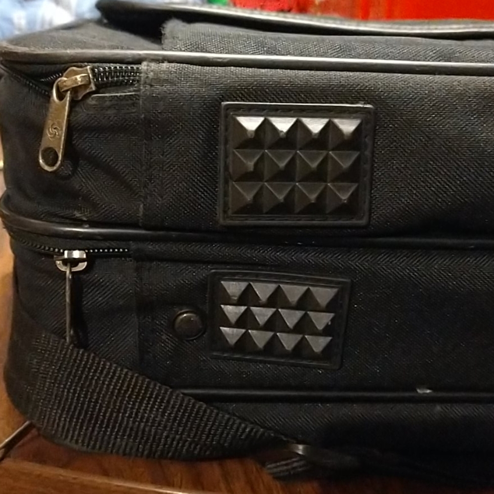 Samsonite Luggage - Picture 11 of 11